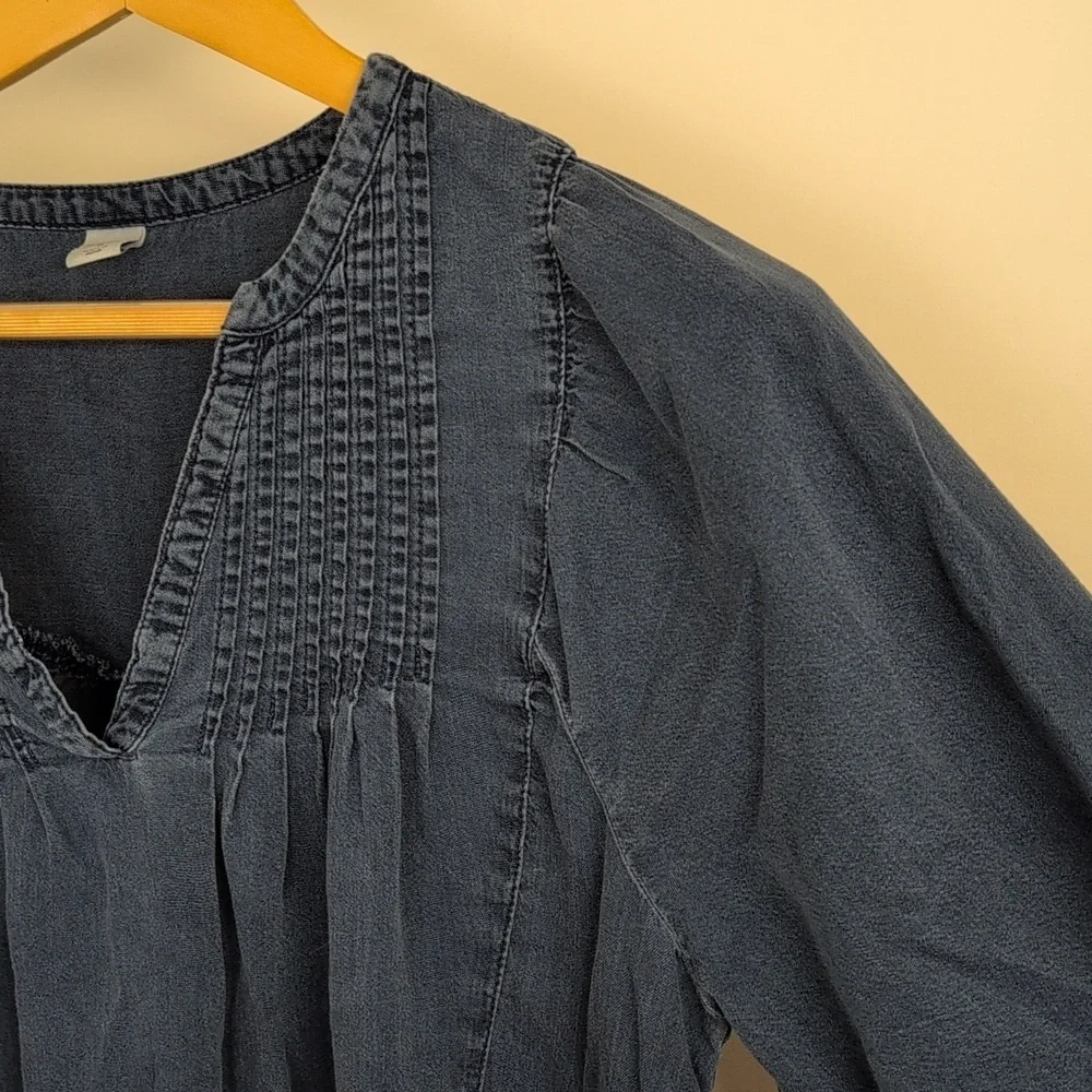 OLD NAVY SPLIT NECK CHAMBRAY SWING DRESS SIZE MEDIUM - Picture 5 of 7